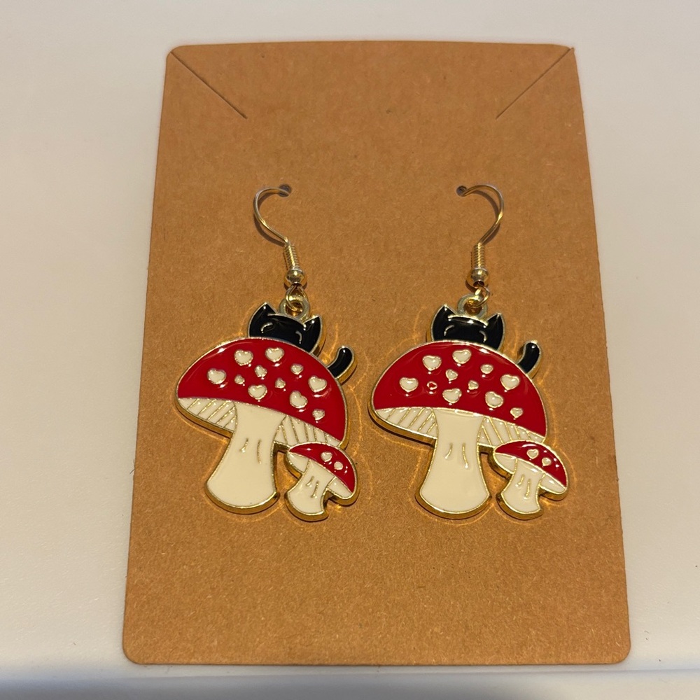 Fashion Jewelry Red Mushroom and Black Cat Dangle Earrings